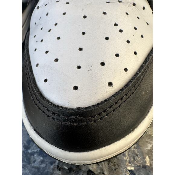 Nike Dunk Low Shoes Black White Panda DD1391-100 Men\'s 8.5 Used main image 5